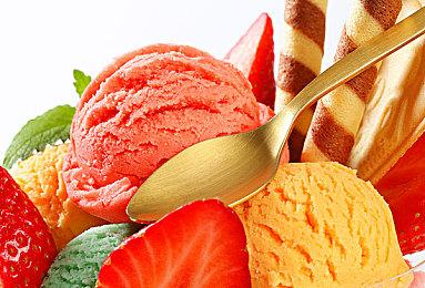 小姐姐气场十足！AI生成的《龙珠》Coser图赏